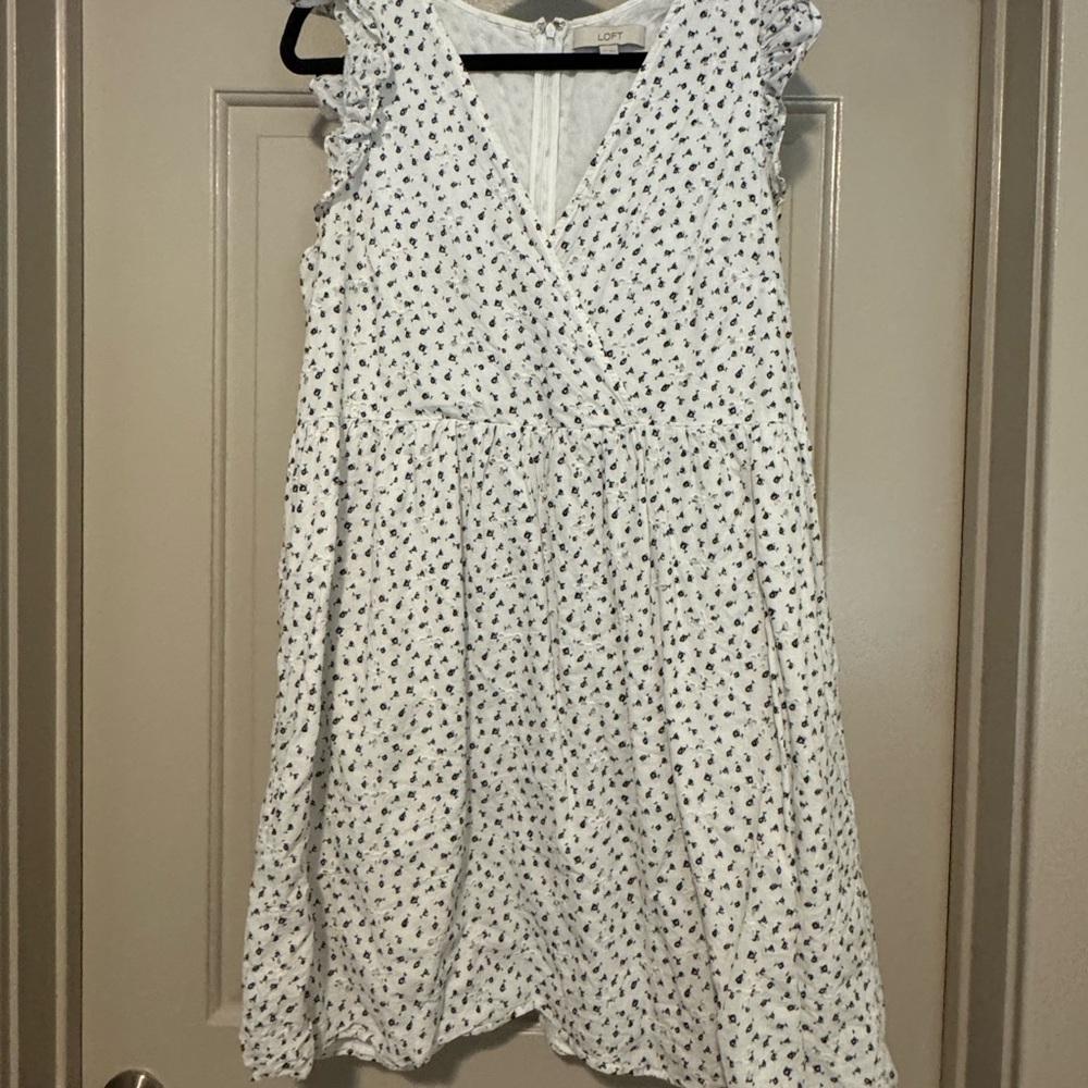 LOFT White and Black Sleeveless V-Neck Sundress